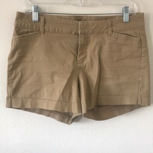 Tan Old Navy Pixie Shorts Size 6